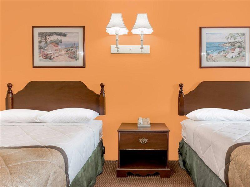 Budget Inn Mifflintown Экстерьер фото